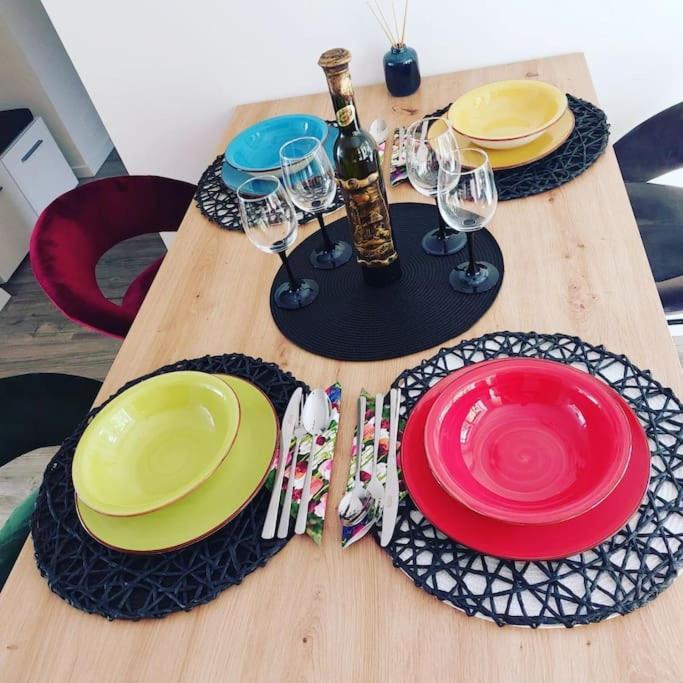 Mr.zagreb, Apartman****budite Nasi Gosti Apartment *